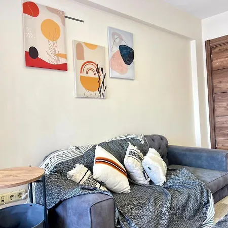 Wonder Homes - Cozy Flat In Tesvikiye-nisantasi, 2br, 9 Ppl Apartment Istanbul